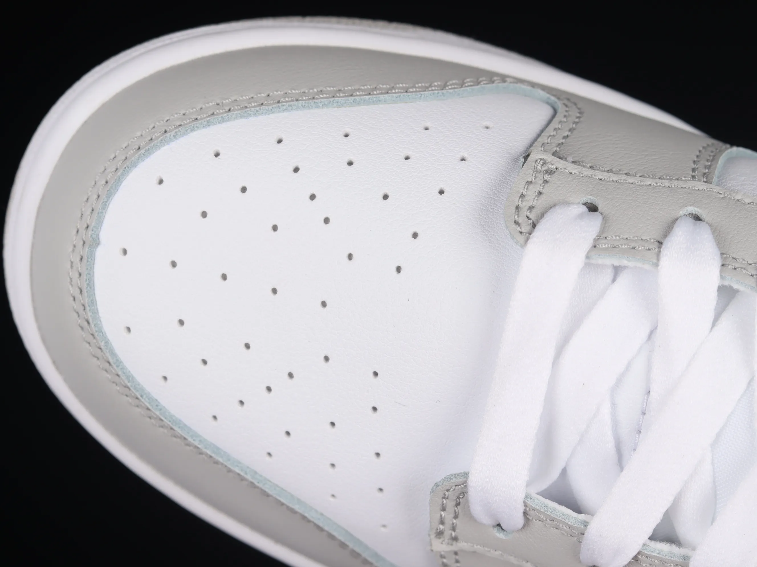 All categories Nk SB Dunk series Nk SB Dunk Low low-top sneakers M version pure original Nk Dunk SB Low gray white black scratch-off SB low-top sports casual sneakers DR9654-001